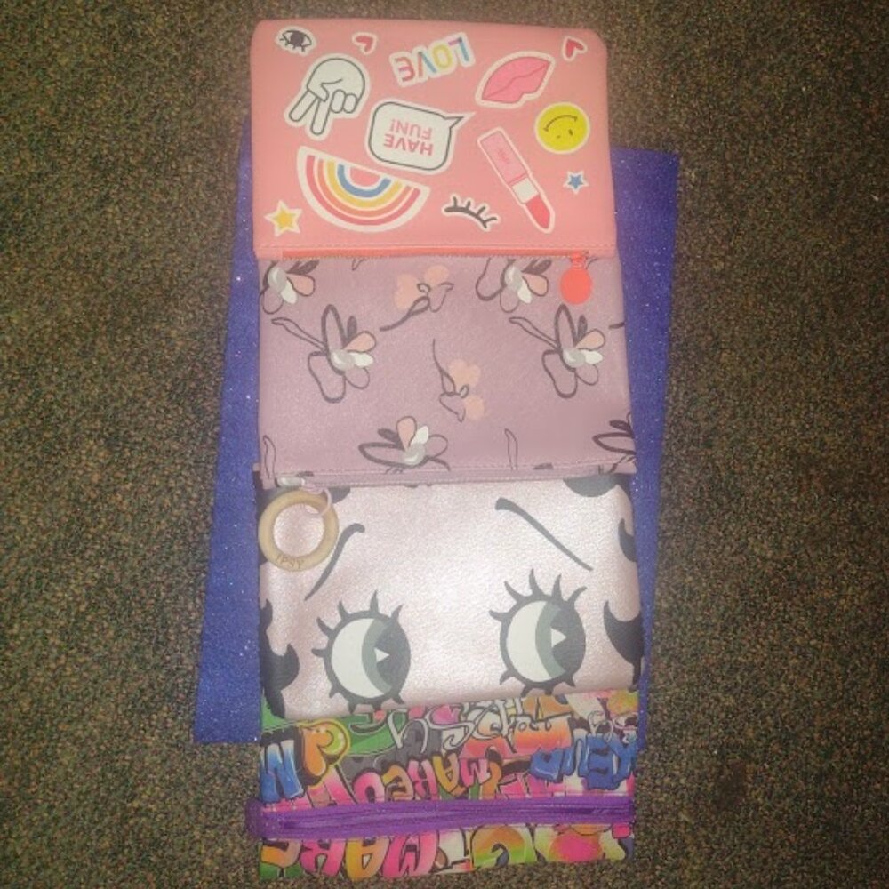 ipsy Cute Makeup Bags (set of 4)